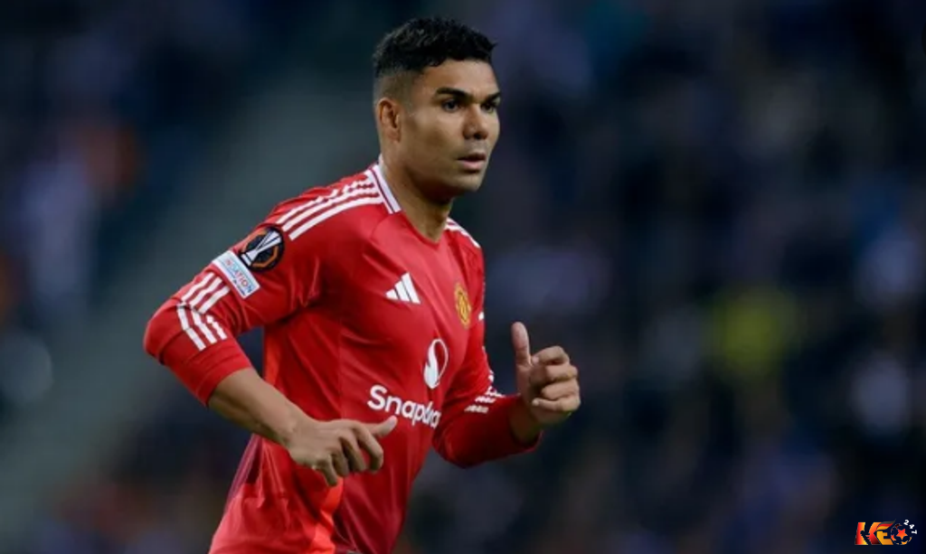 Casemiro vẫn là trụ cột của MU. | Keolive247