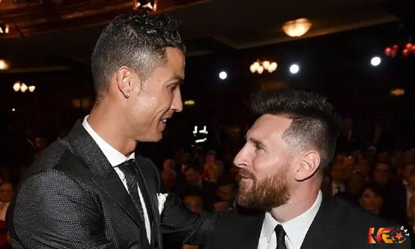 Ronaldo, Messi bị loại khỏi đội hình hay nhất năm